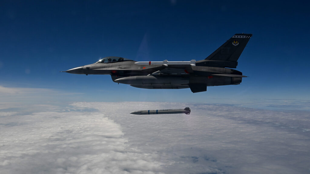 Air Force seeks additional vendors for radar-killing missile