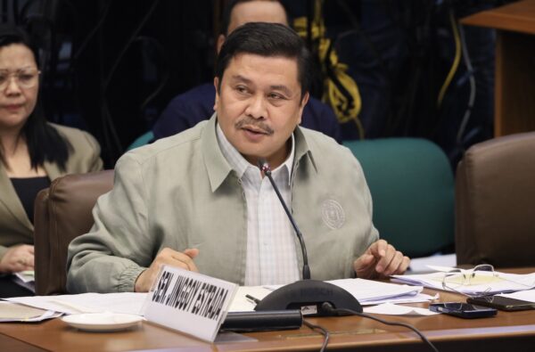 Philippine Senator Estrada Surrenders After Anti-graft Court Orders His Arrest – The Diplomat