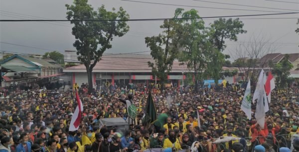 Why Indonesians Feel Increasingly Bitter Today – The Diplomat