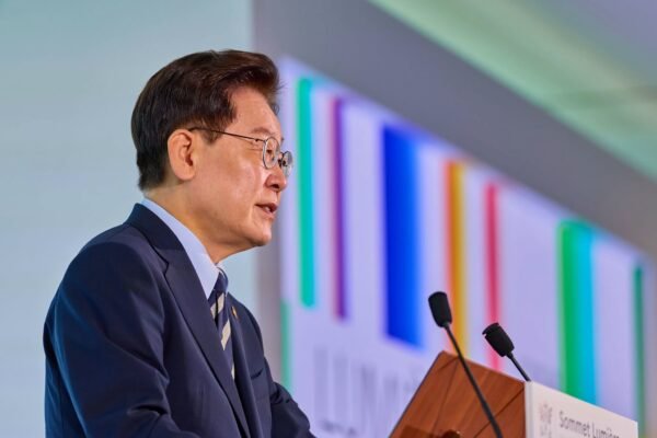 Why Is Lee Jae-myung’s Approval Rating Dropping? – The Diplomat