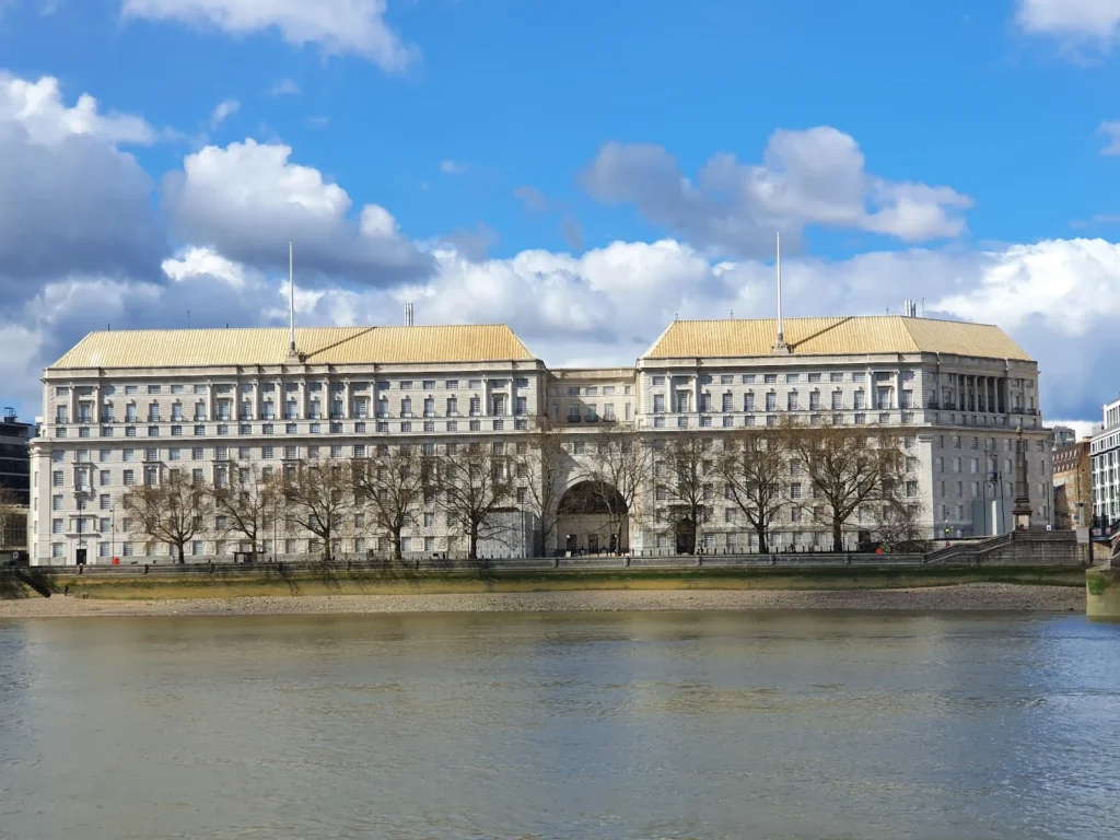 MI5 warns British universities over research linked to Chinese espionage